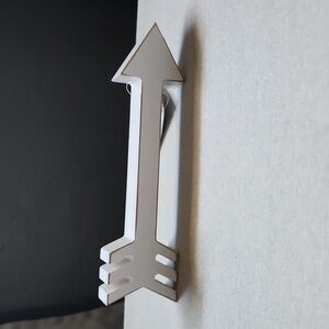 Col House Designs Arrow - NWT